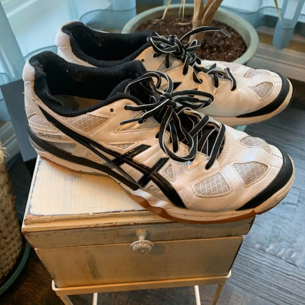 Asics Volleyball Shoes Womens - includes knee pads - Image 5