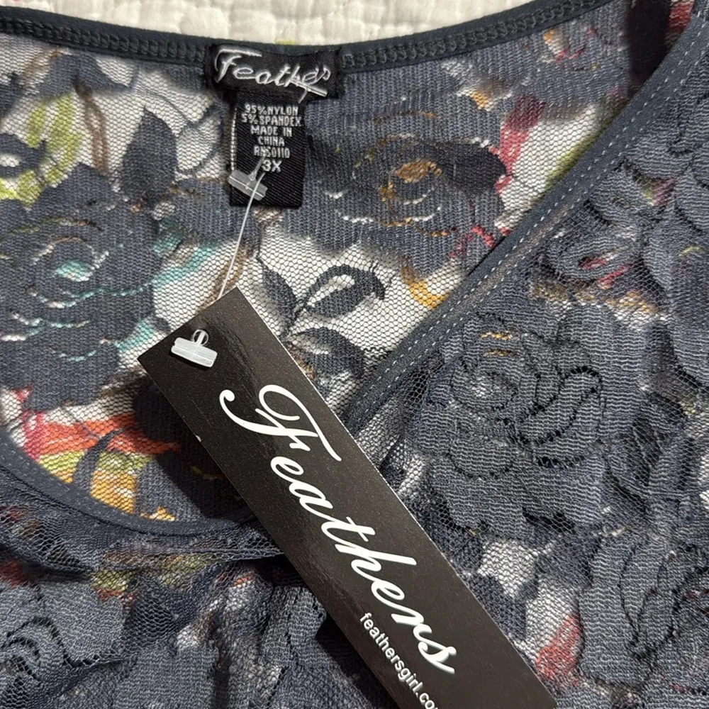 Feathers women’s size 3X lacy floral sheer pullover long sleeve grey top dressy Gray - Image 6