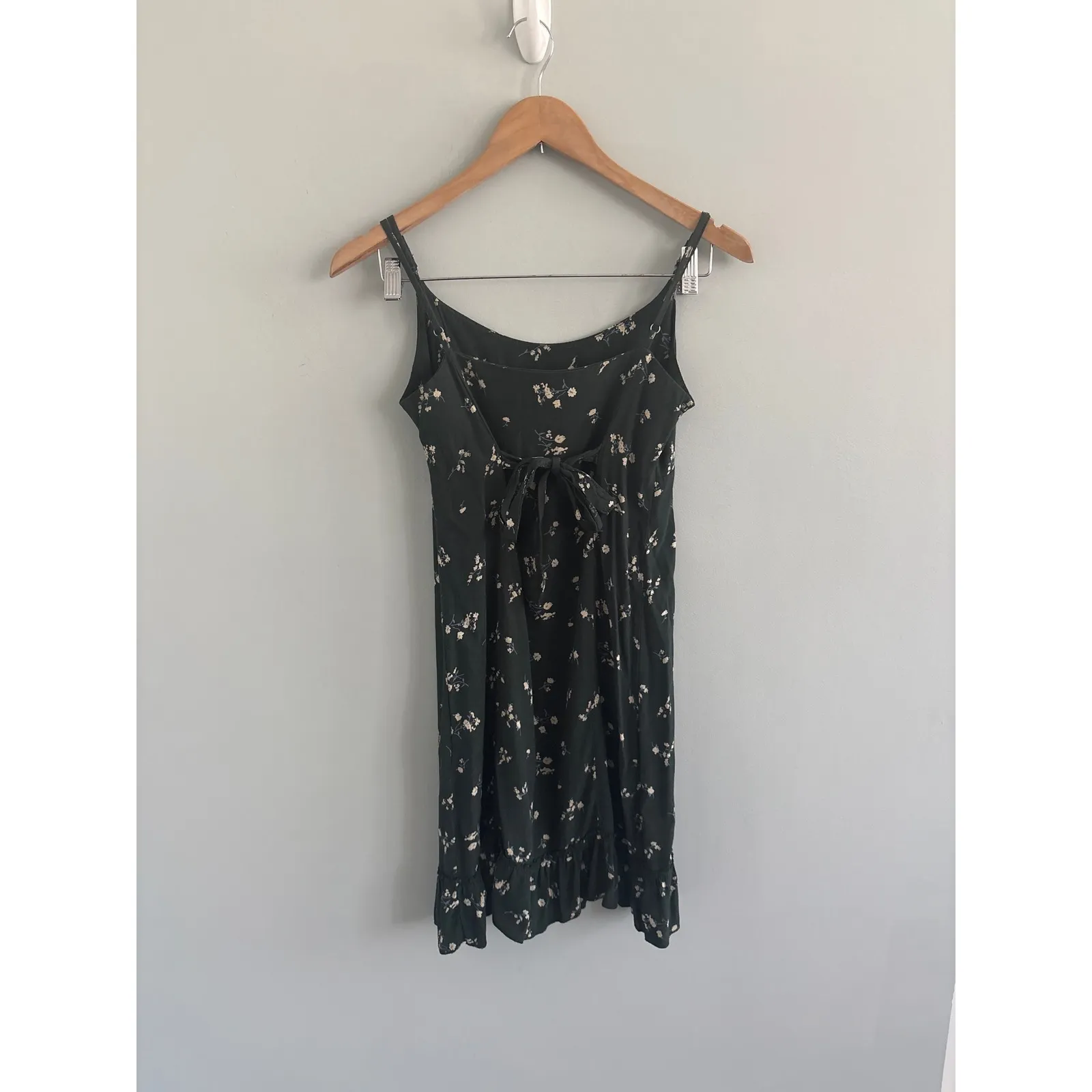 Brandy Melville  Floral‎ Mini Dress - Image 2
