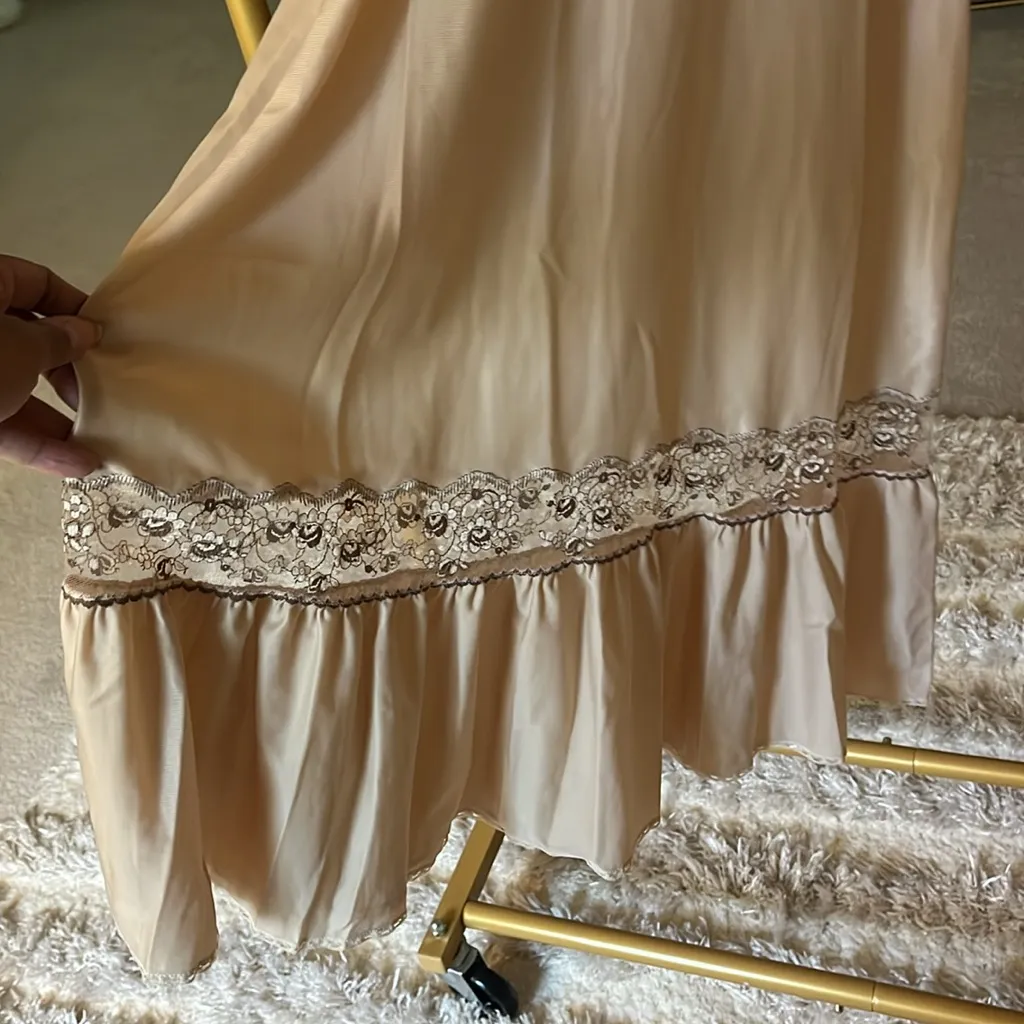 Slip / Undergarment see measurements Tan Size undefined - Image 5