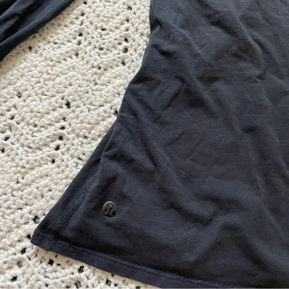 Lululemon Scoop Neck Long Sleeve TShirt Black (XSmall) - Image 6