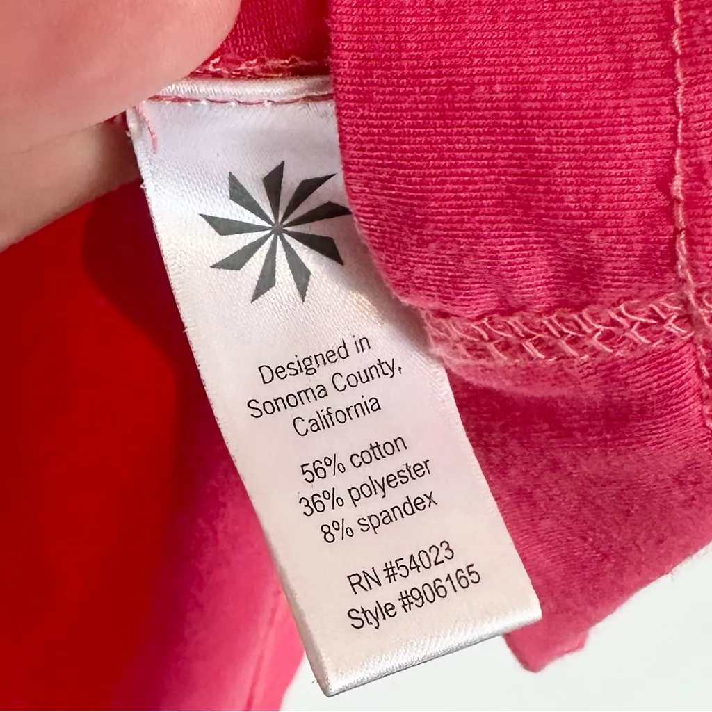 Athleta Shiva Tee in Bright Pink Tunic Top - Size: Small - Image 4