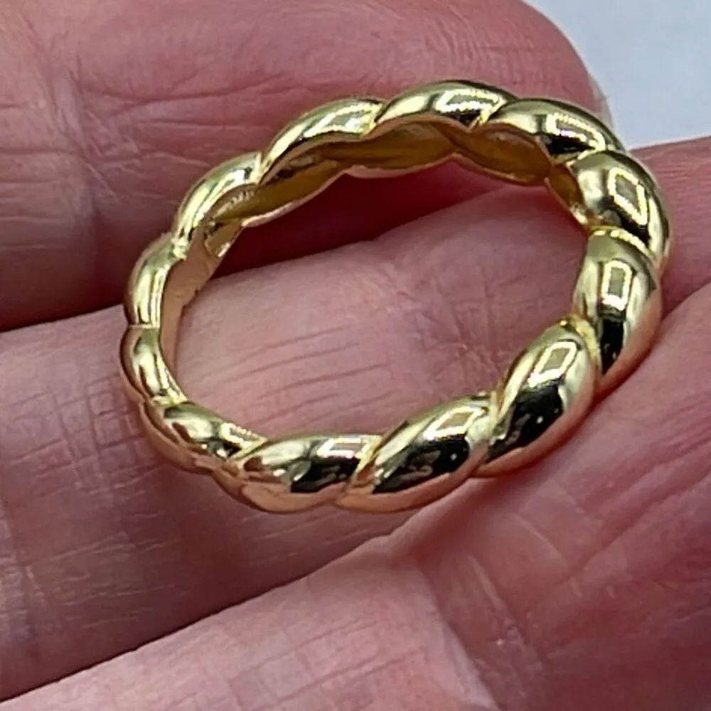 Twisted rope look 14K GP sterling silver ring. New. Gold Size 8 - Image 3