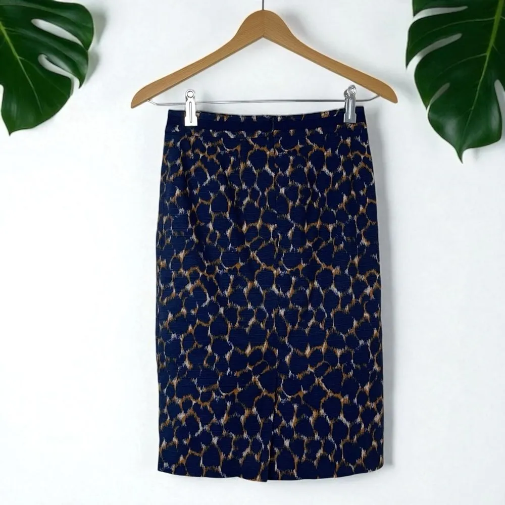 Boden Martha Ikat Animal Print Pencil Skirt in Navy - Image 5