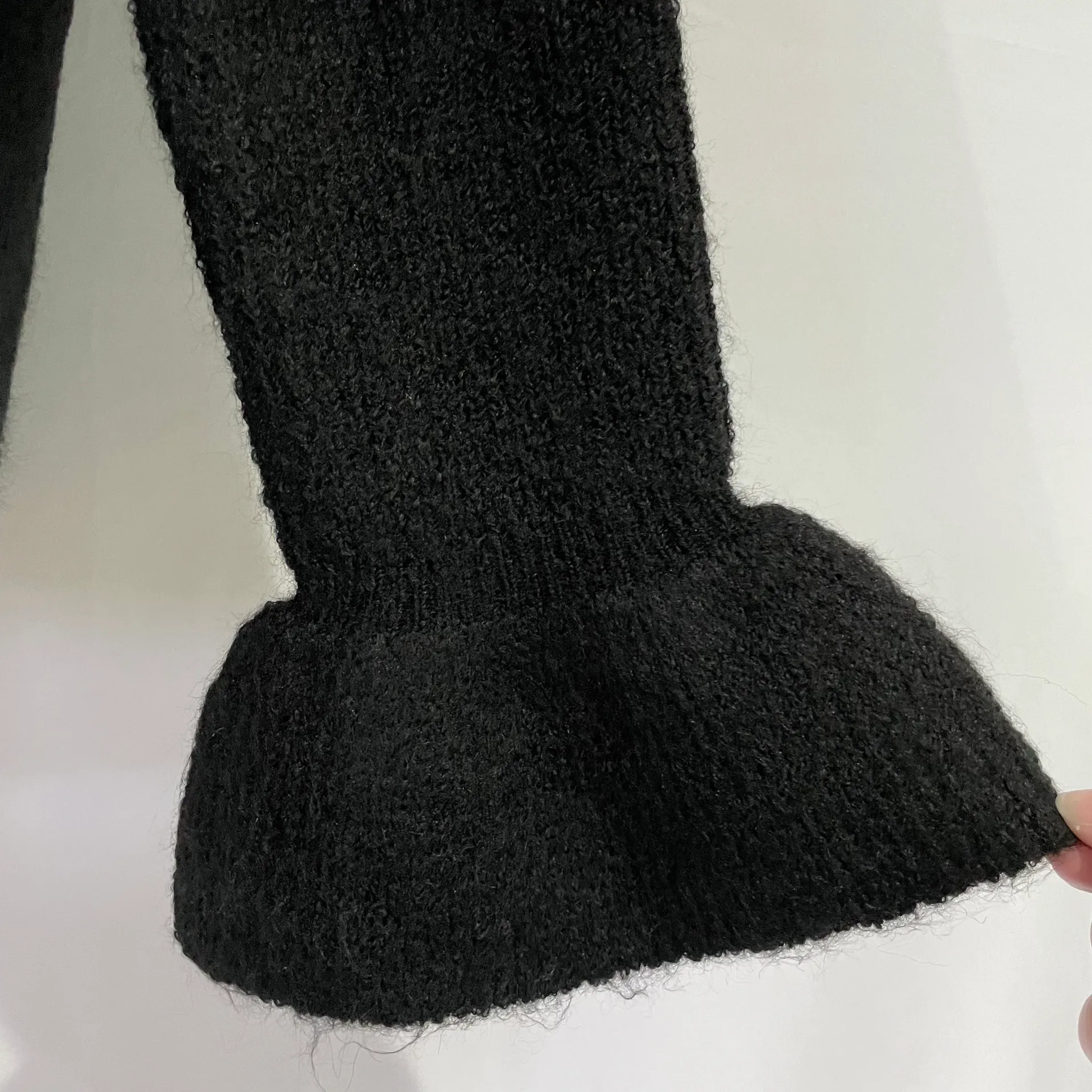 New  Ruffle Cuff Sweater Long Sleeve V-Neck Pullover Black - Image 7