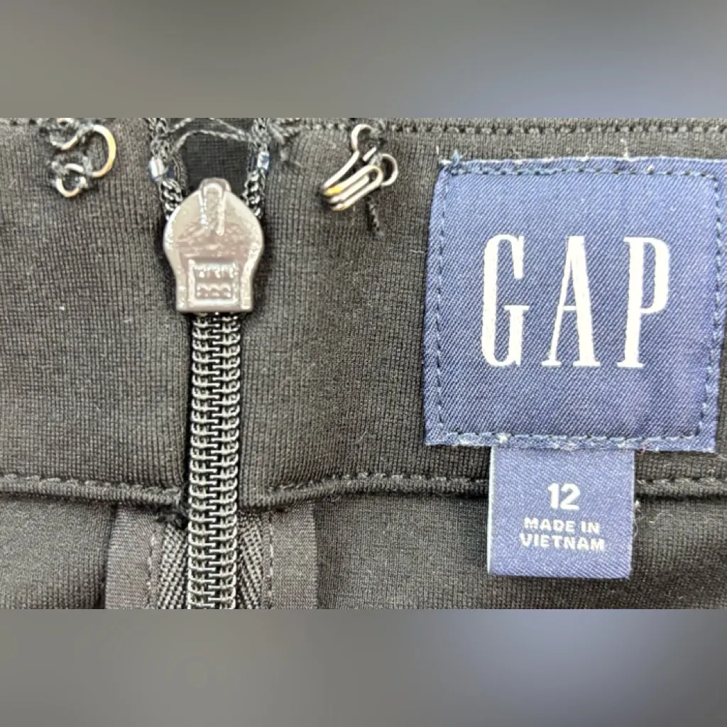 GAP 12 Office Workwear Heavy Knit Button Detail Black Mini Skirt - Image 6