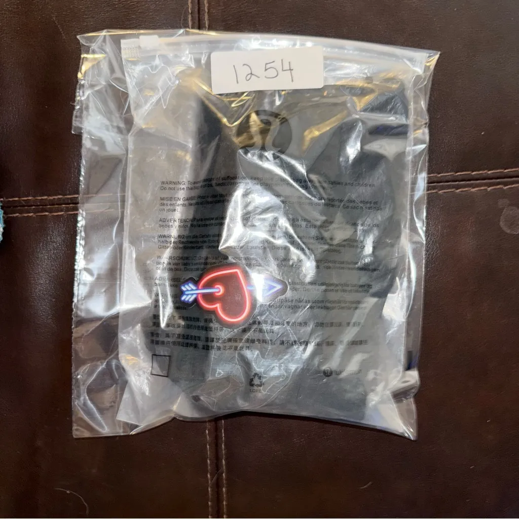 Lululemon NWT Running Athletic Shorts Swifty Tech SS Crew XS 4 - Image 8