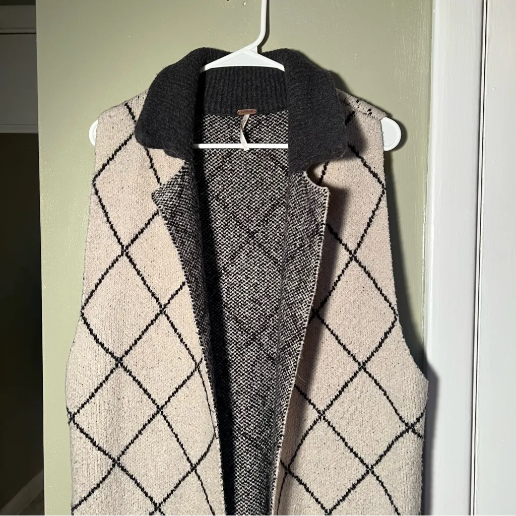 Free People Girl’s Best Friend Quilt Pattern Duster Cardigan S - Image 3