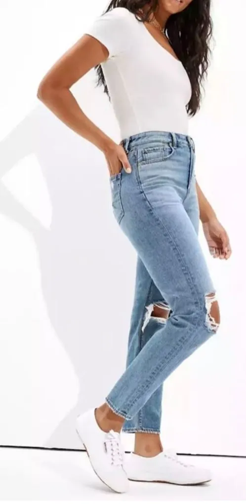 American Eagle Mom Jean Size 14 Blue - Image 2