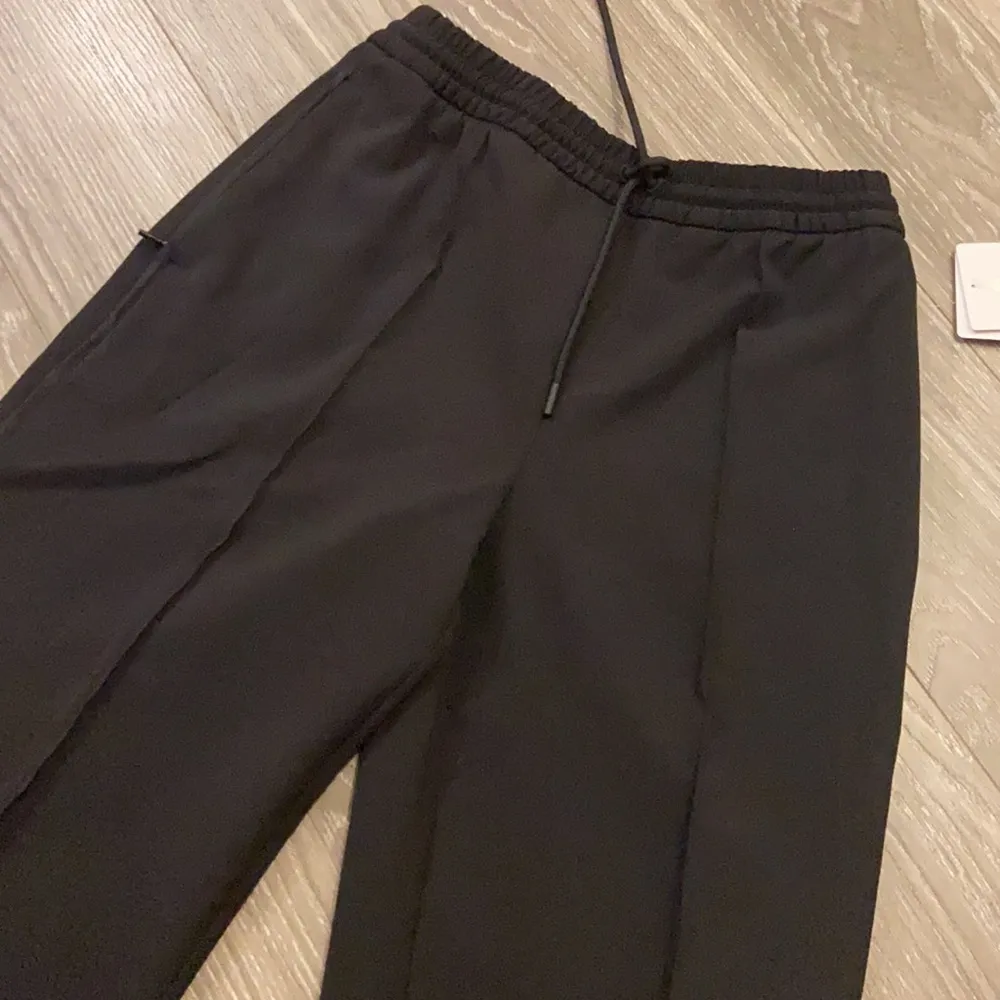 Athleta wide leg pants. Tall 0 - Image 7