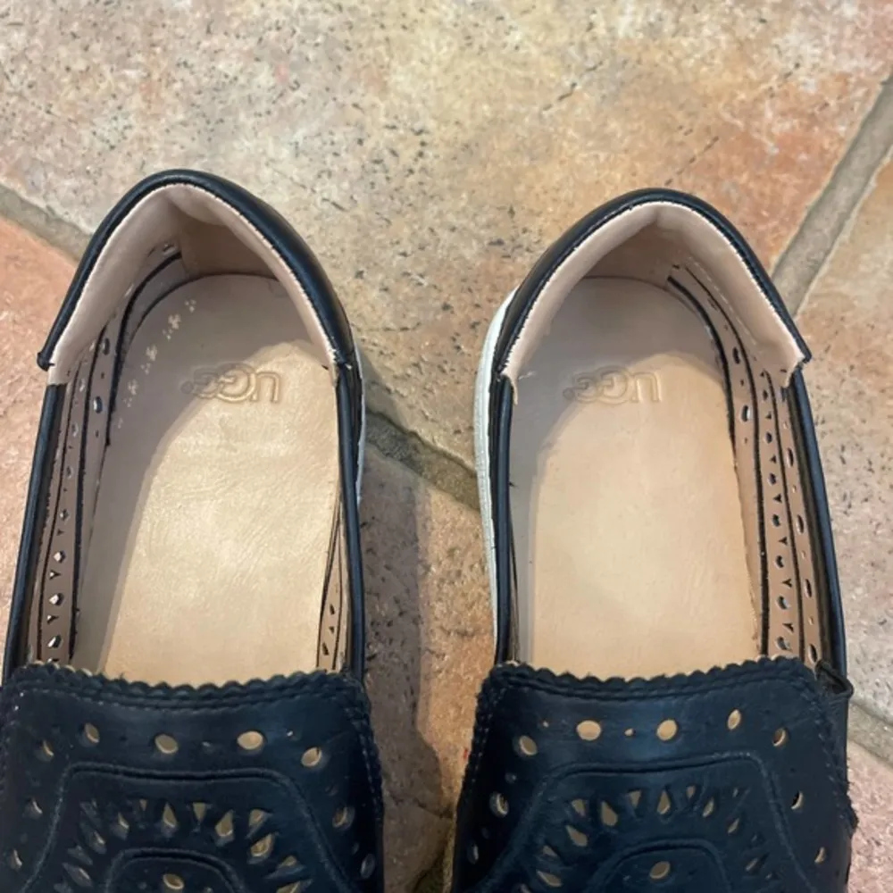 UGG  LASER CUT LEATHER SLIP ON SNEAKER - Image 4