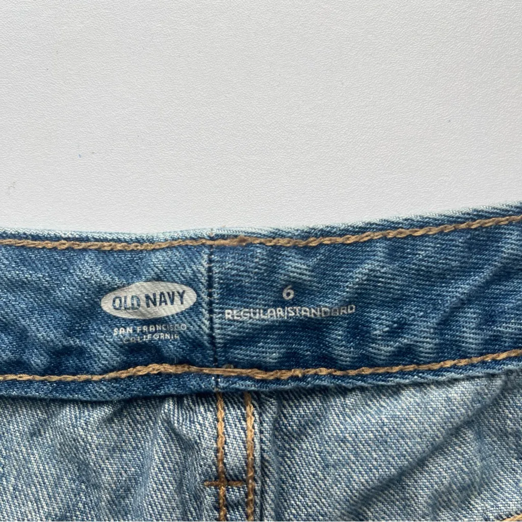 Old Navy Distressed Blue Jean Shorts - Image 5