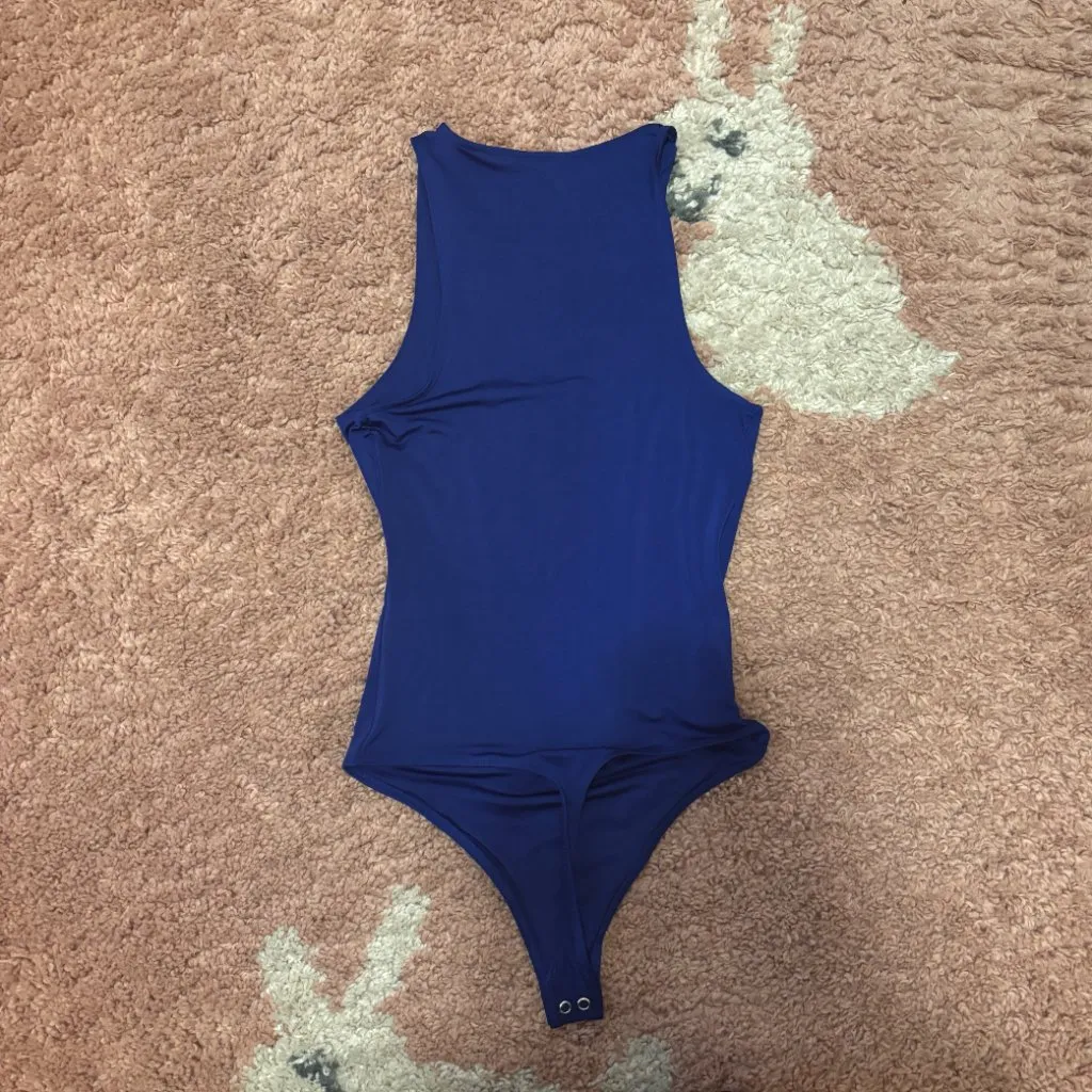 NWT Express Women's Blue Body Contour Thong High Neck Bodysuit Size XS Soft Sexy - Image 5