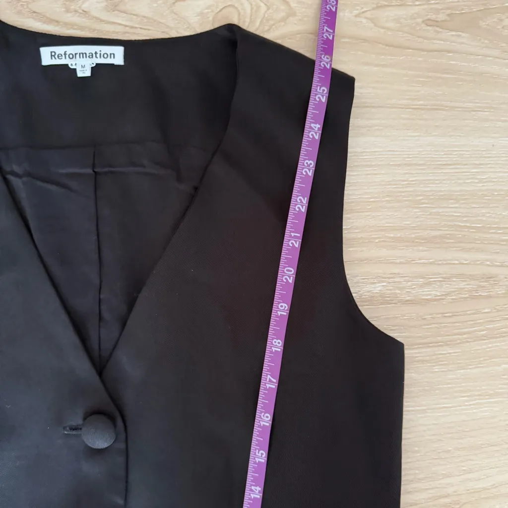 Reformation Medium NWOT Casey Vest Black Organic Cotton Career Office Minimal - Image 9