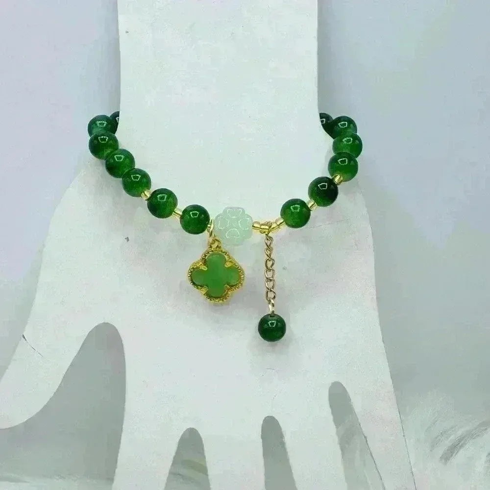 Green Clover Beaded Charm Bracelet - Image 3