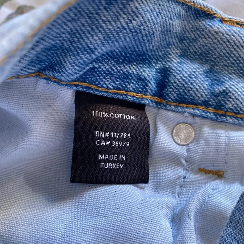 RAILS The Atwater Slouchy Straight Distressed Jeans Light Wash Size 28 Button - Image 11