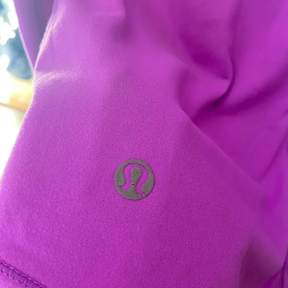 Lululemon long sleeve top - Image 3