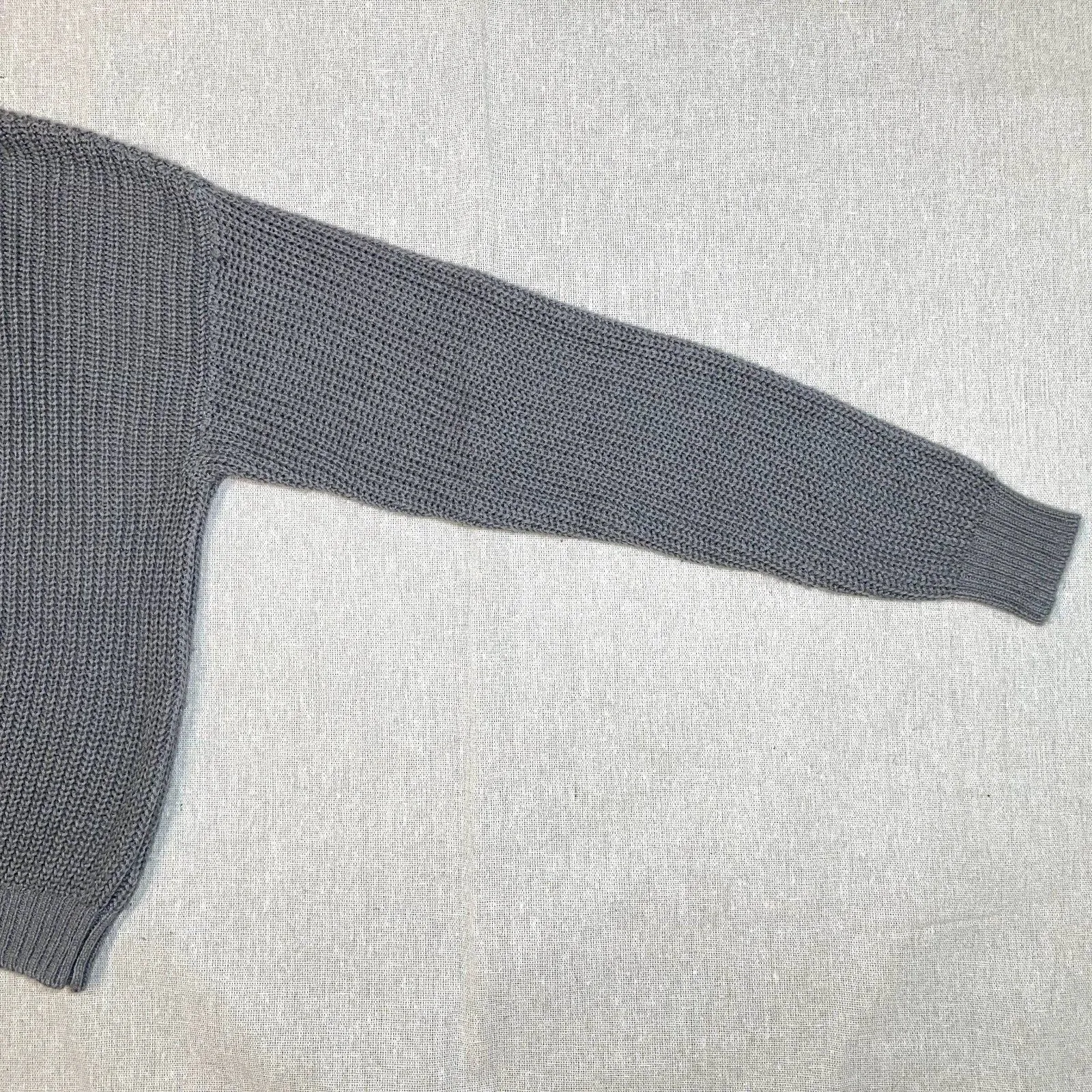 Wild Fable | Gray Cropped Sweater | Small - Image 5