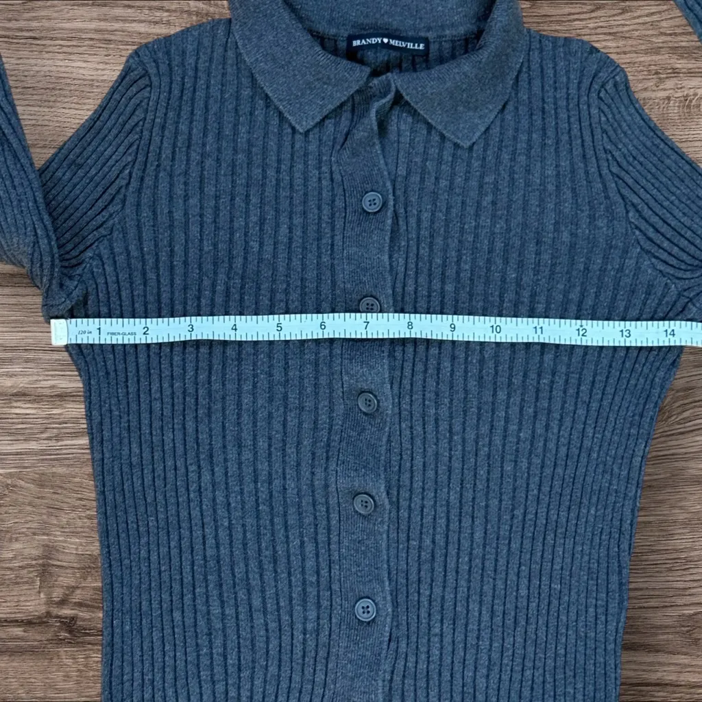 BRANDY MELVILLE Bridget Heather Grey Ribbed Collared Crop Cardigan - Image 8