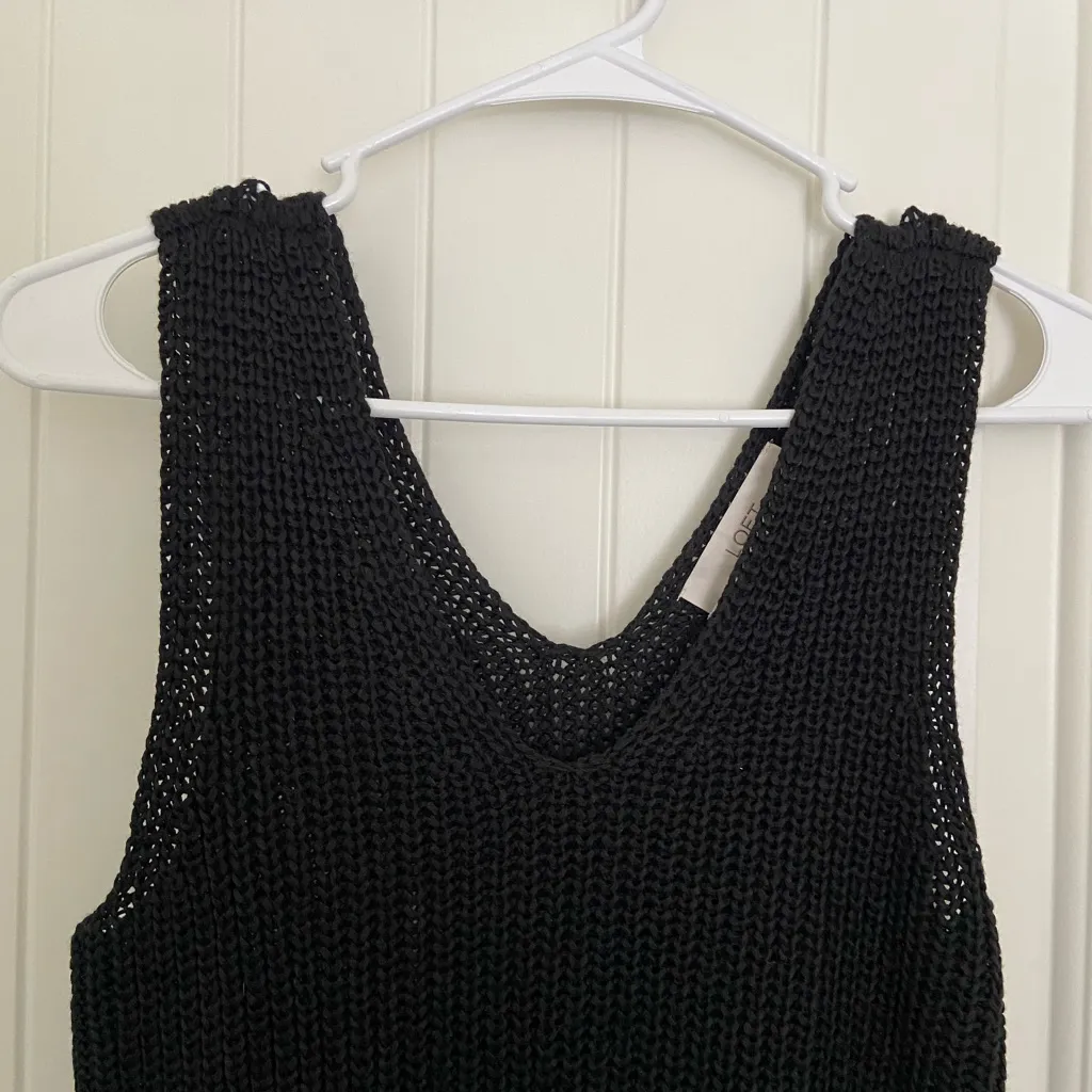 NEW LOFT women’s solid black double v soft thick‎ knit sweater tank top medium - Image 2