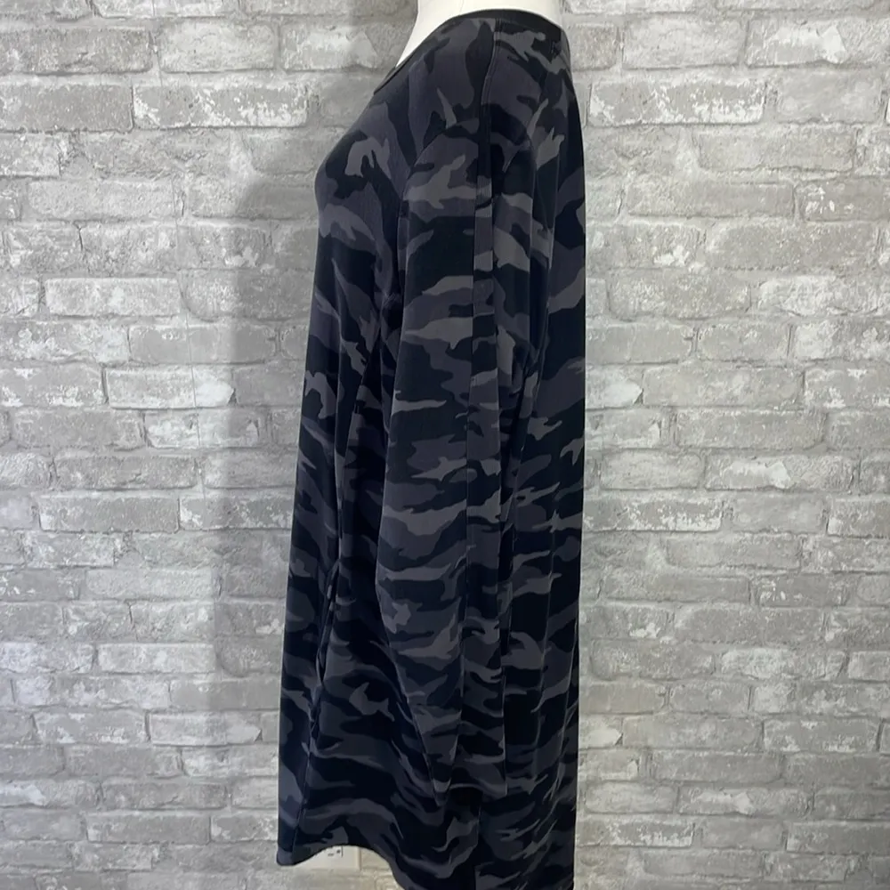 Athleta Balance Printed Sweatshirt Dress Black Camo - Image 4