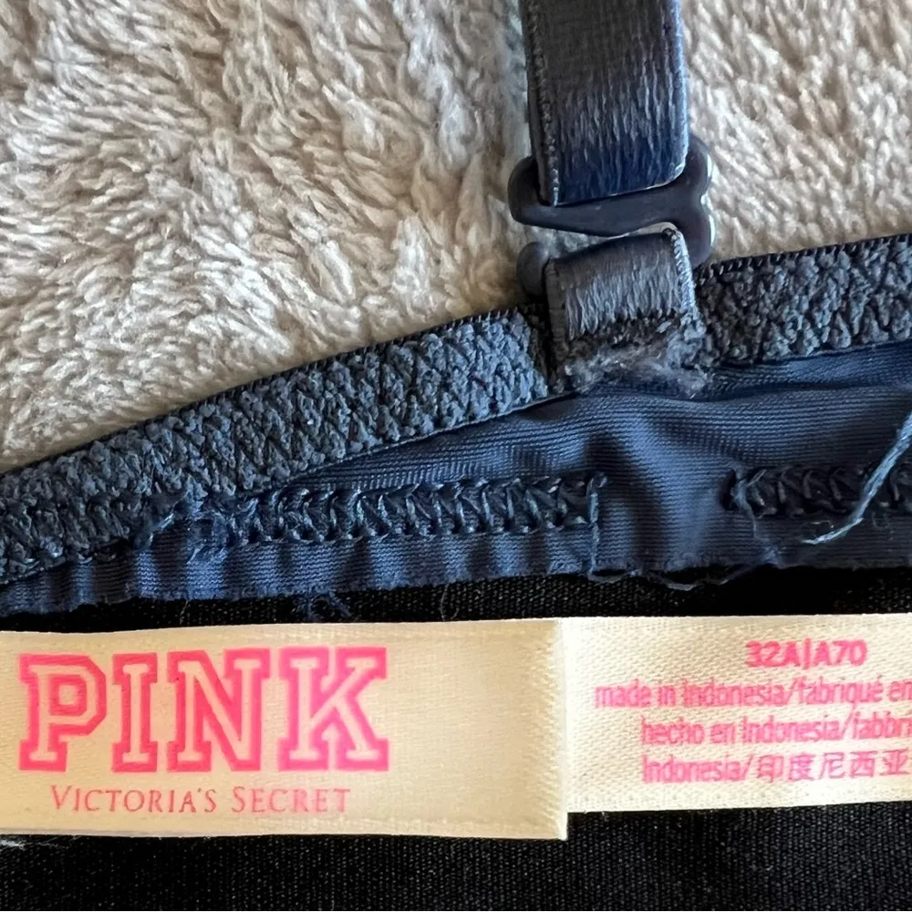 PINK Soft Contour cup Bra Sz. 32A - Image 4