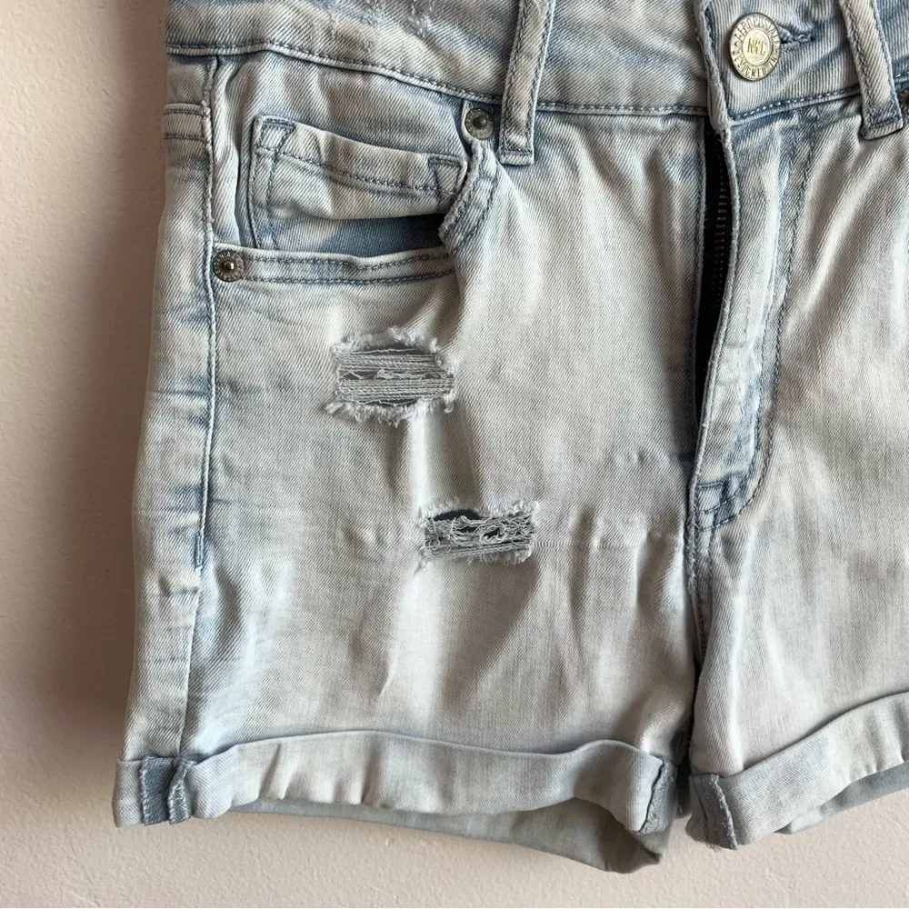 Aeropostale Light Wash High Waisted Midi Shorts - Image 7