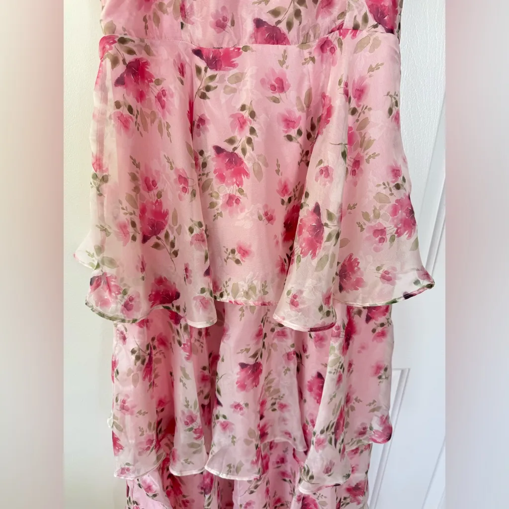 Lulus Immaculate Cutie Light Pink Floral Sleeveless Tiered Midi Dress NWT size M - Image 6