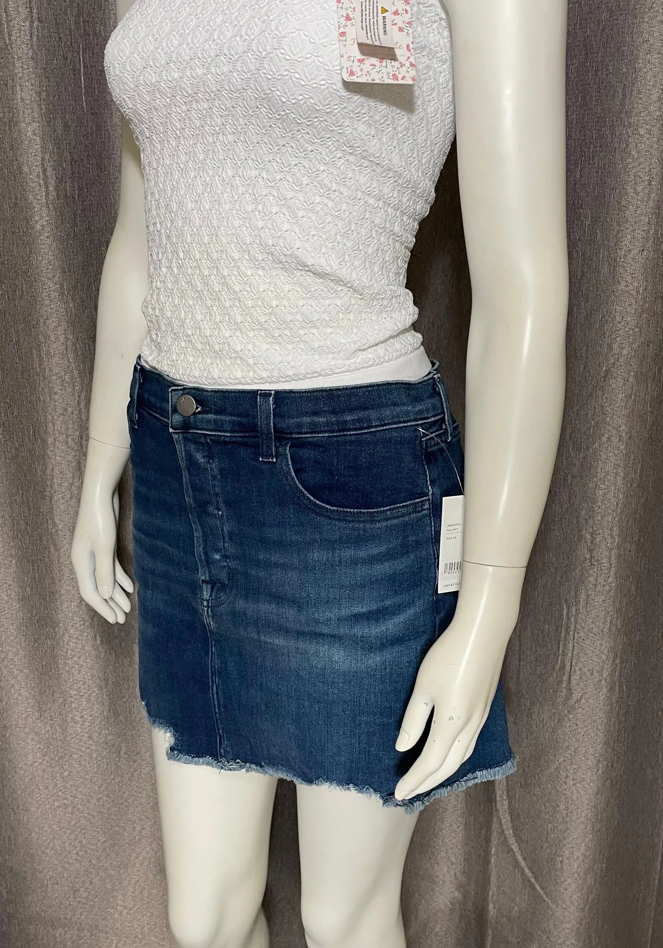 Women’s Bonny Galaxy Frayed Mid-Rise Stretch Denim Jeans Mini Skirt - Image 3