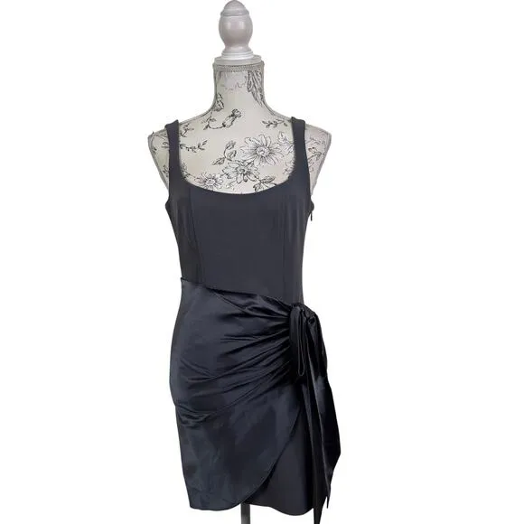 Cinq a Sept Waverly Dress Iron Gray Silk Blend Sleeveless Knot Mini Size 6 NWT - Image 2