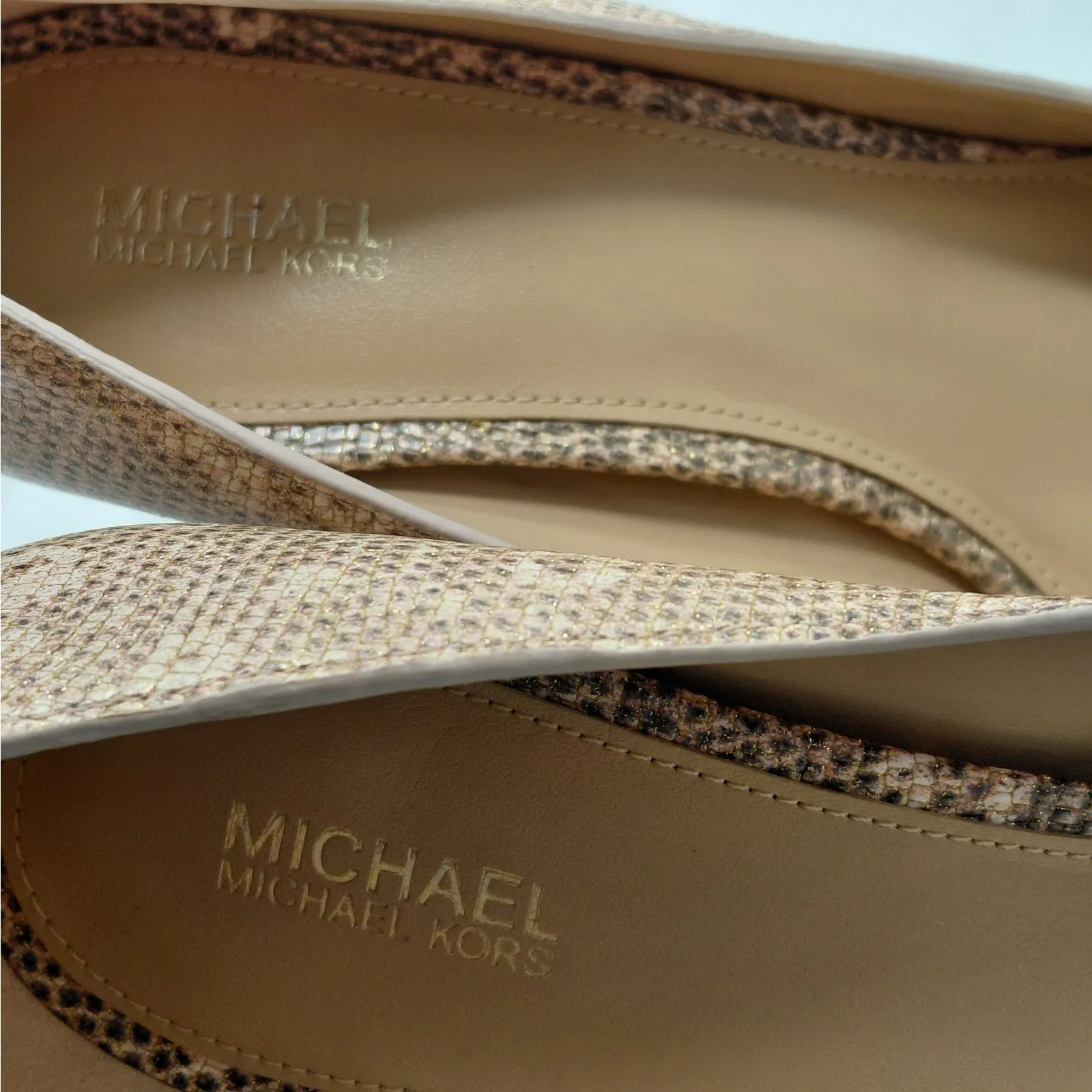 Michael Michael Kors Womens Pumps Oyster Embossed Leather Size 9.5 Wedding Party - Image 9