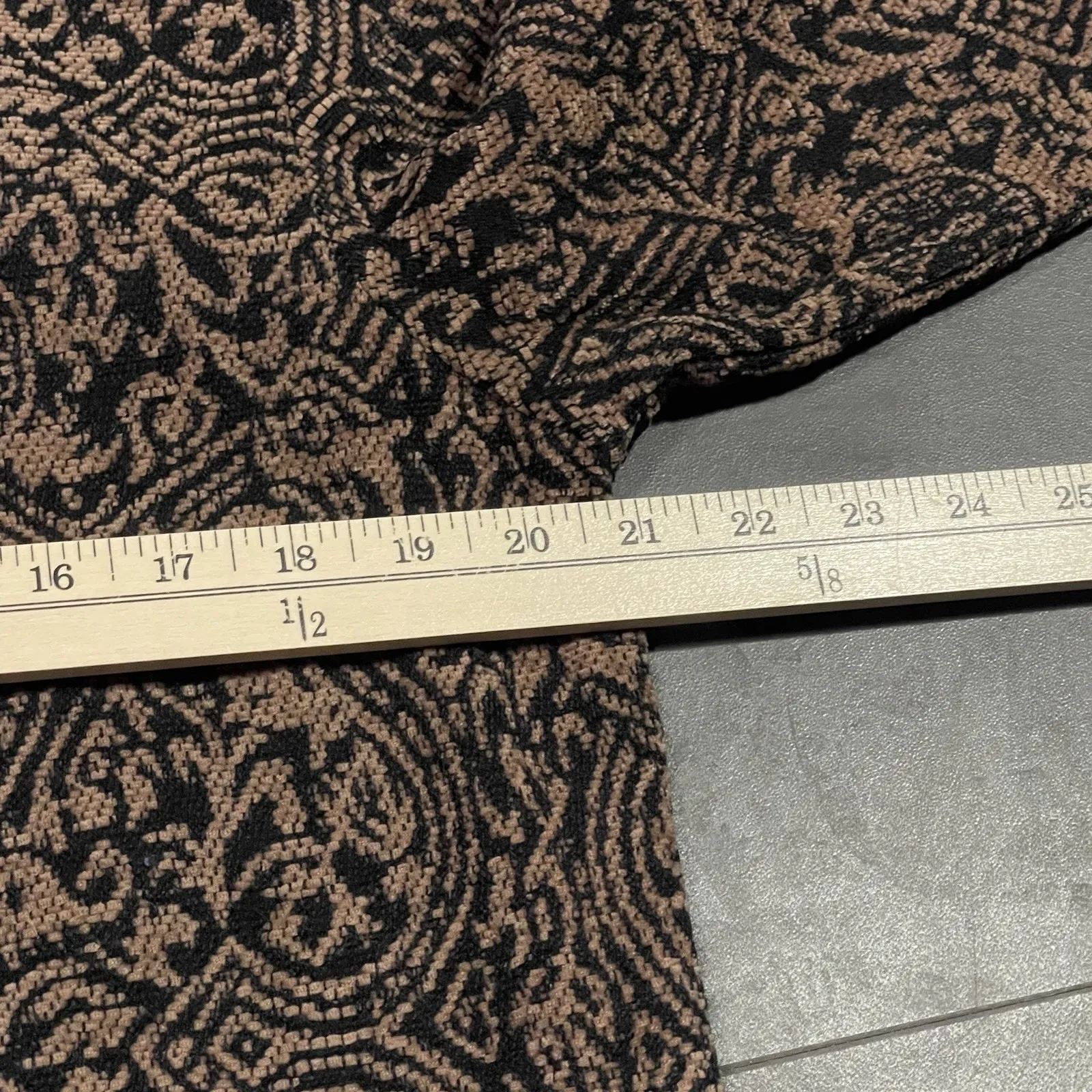 White Stag Women's XL Full Zipper Sweatshirt Black &‎ Tan Ornate Unique  F-85 - Image 3