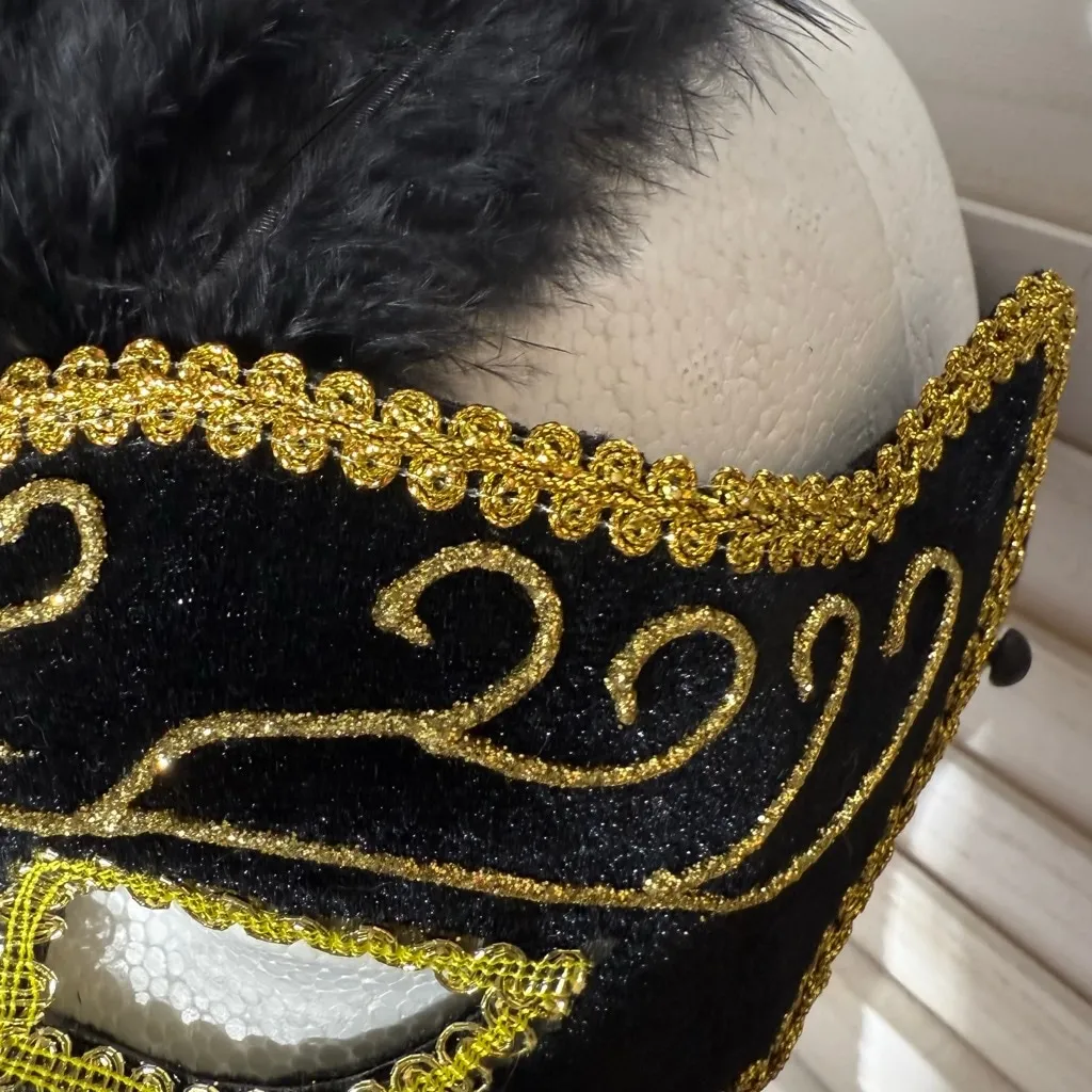 NWOT Masquerade Mask Swirling Embroidery Feathers Elastic Strap Black/Gold OS Black - Image 6