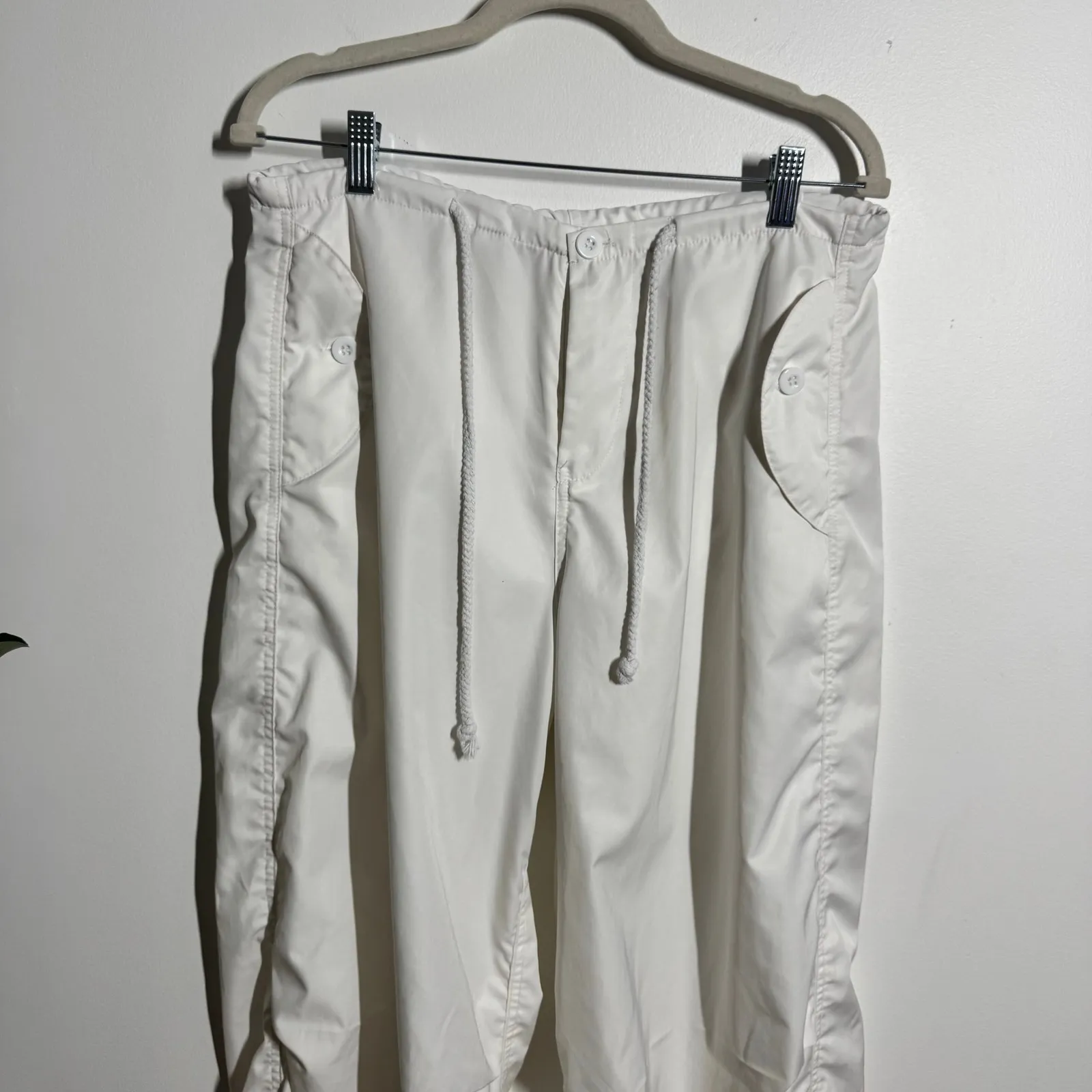 Edikted 90s TLC Nylon Baggy Oversized Jogger Pant Women XS/S White Streetwear - Image 3