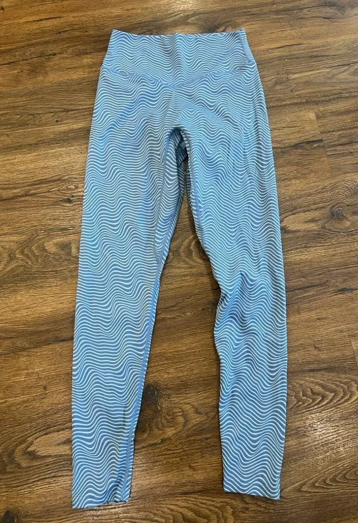 Balance Athletica (Vitality) Blue and White stripe Sz M - Image 2