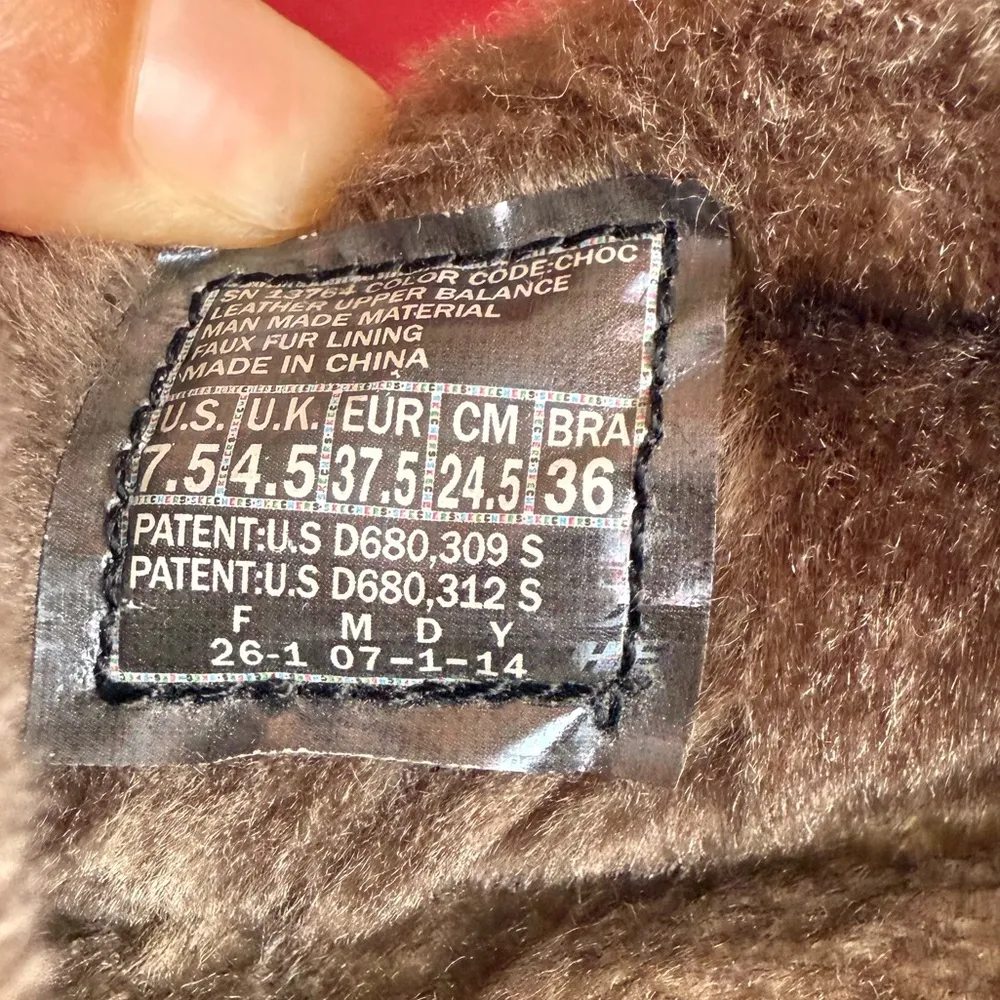 Skechers Memory Form Fit Slip-On Loafer Brown Suede Faux Fur Lined comfy 7.5 - Image 6