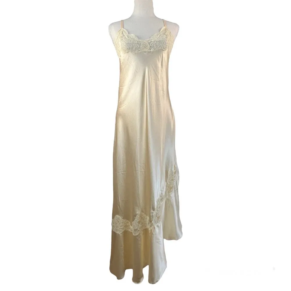 Vintage 70s Lanvin Satin & Lace Night Gown & Robe Set Wedding Bridal Honeymoon Size undefined - Image 2
