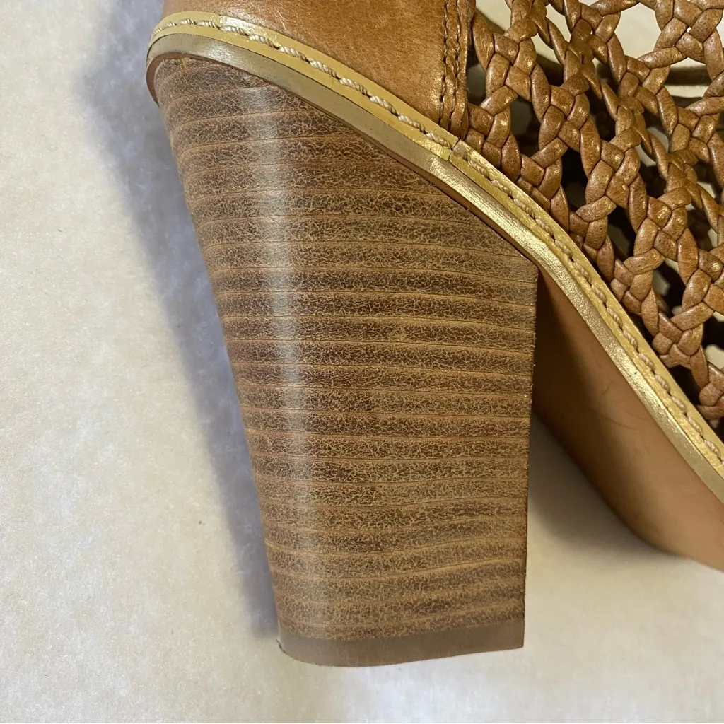 Hinge Tan Leather Rattan Lattace Woven Peep Toe Lace Up bootie stacked heels 9 - Image 6