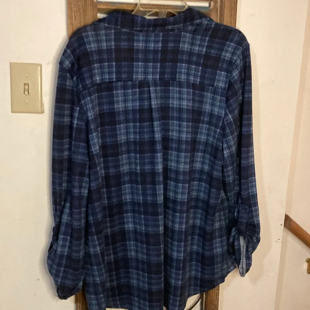 Women’s plaid size 2X pullover partial button up blouse Blue - Image 4