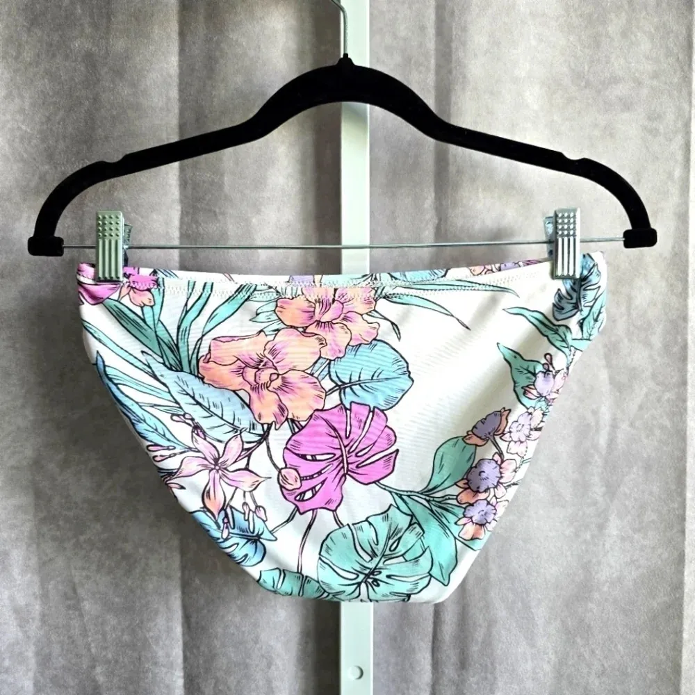 No Boundaries White Floral Print Bikini Bottom Swimwear Swimsuit Size Small 3-5 - Image 2