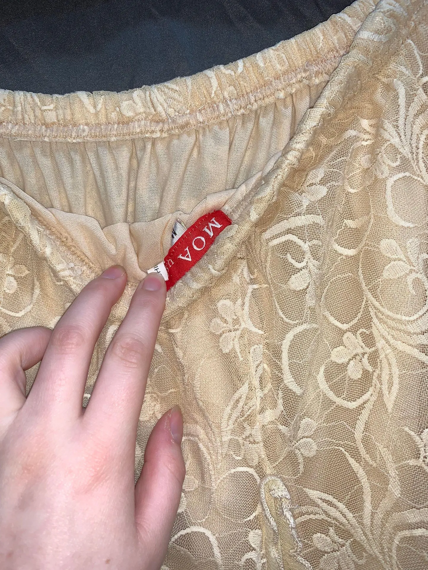 Moa Vintage Lacey Skirt - Image 8