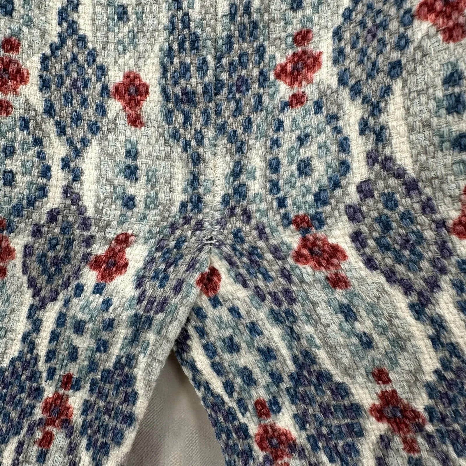 Loft‎ size 2 pencil skirt blue gray white red hidden rear zip - Image 4