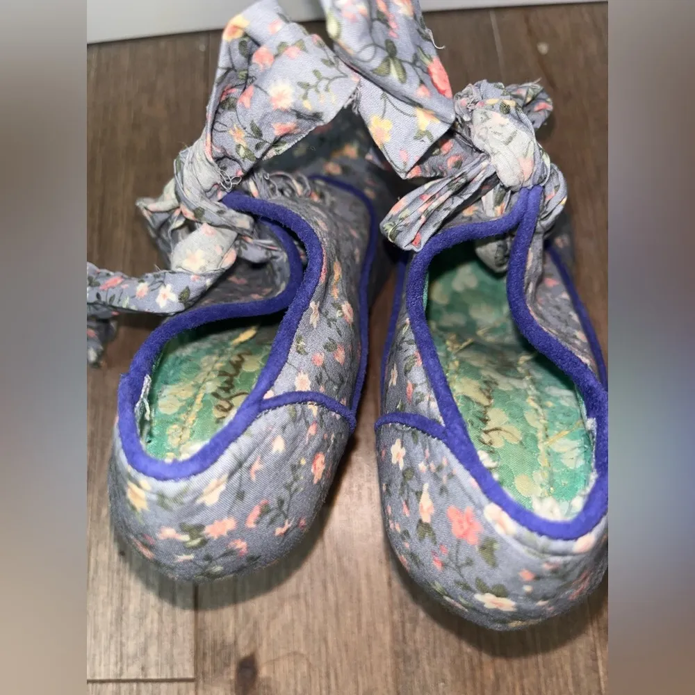 Irregular Choice blue dainty floral Irregular Choice Floral Booties Heels 6.5 - Image 11
