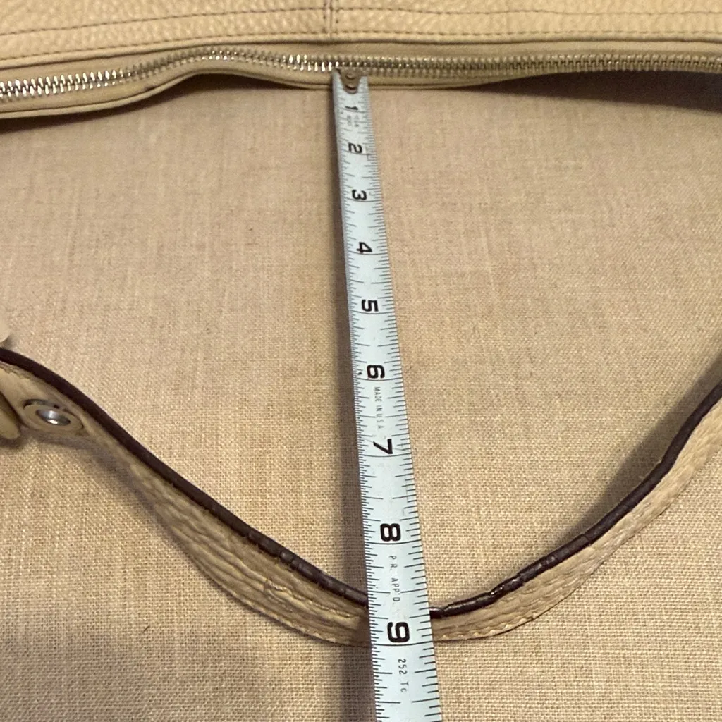 Coach Beige Leather Hobo Bag, PROJECT BAG (for the strap) - Image 10