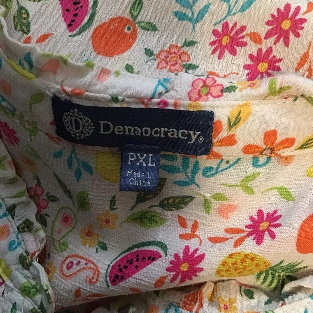 Democracy Floral Fruit Print Button Front Blouse 3/4 Sleeve - Image 4