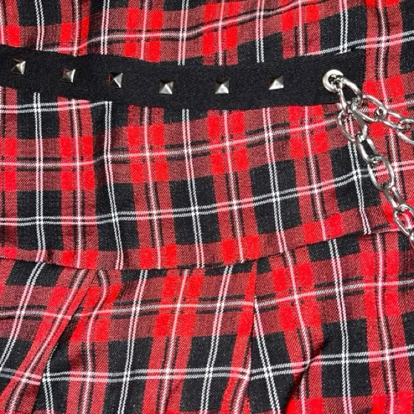 Plaid Red Skirt - Image 7