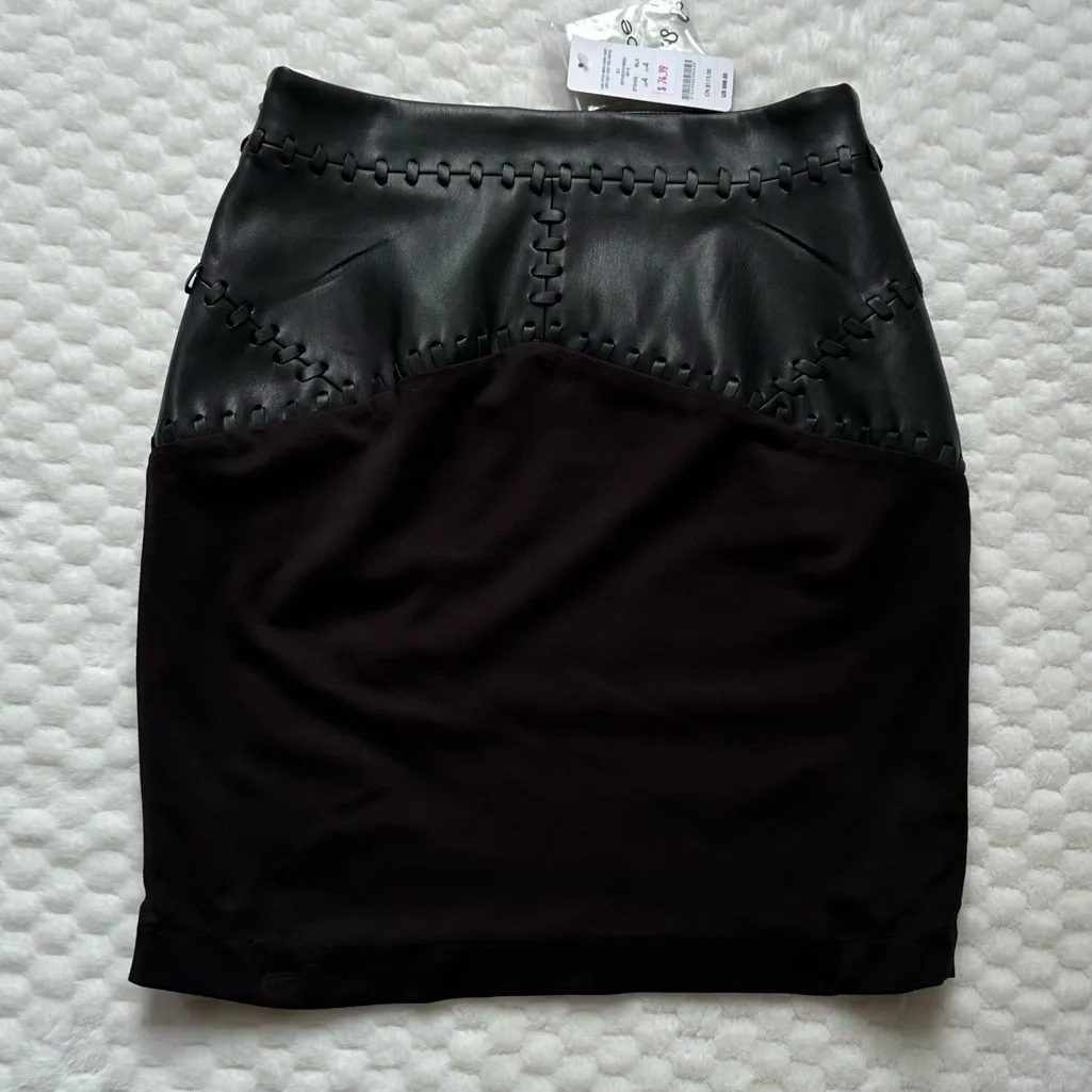 Bebe Mixed Fabric Skirt, NWT - Image 3