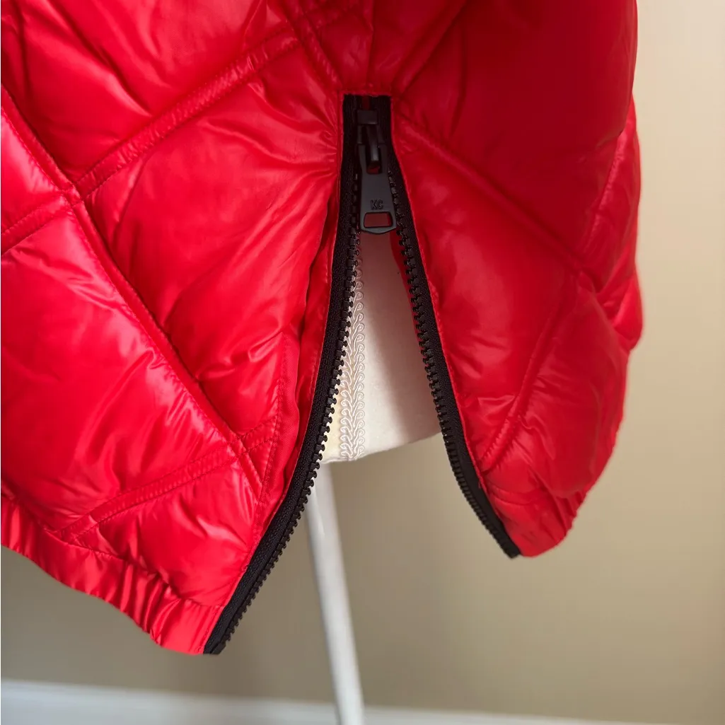 Kenneth Cole Cire Short Exposed Zip Hooded Puffer Jacket in Red NWT, $175 Retail - Image 7