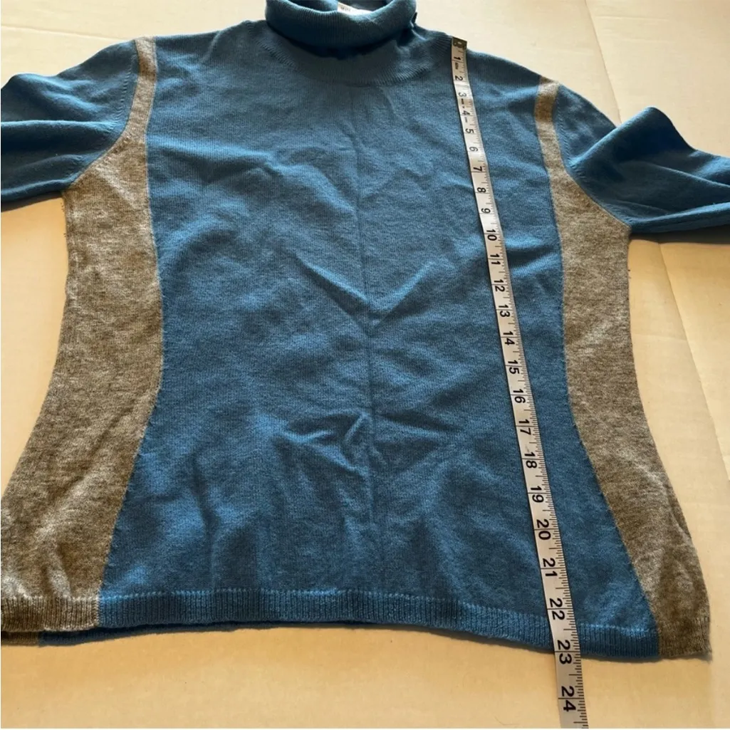 Rene Lezard Womens Blue Grey Gray Merino Wool Turtleneck Sweater Medium *FLAW - Image 9