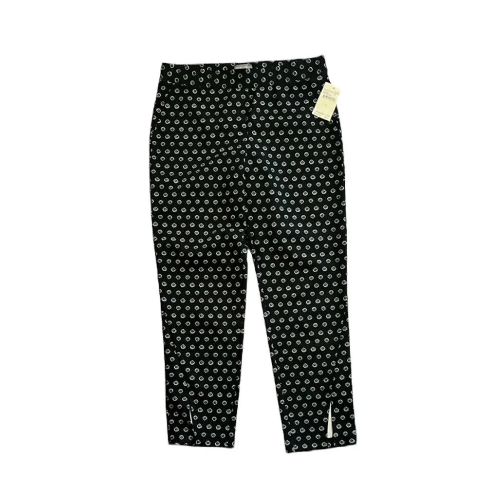Vince Camuto Black and White Floral Polka Dot Leggings - Image 2